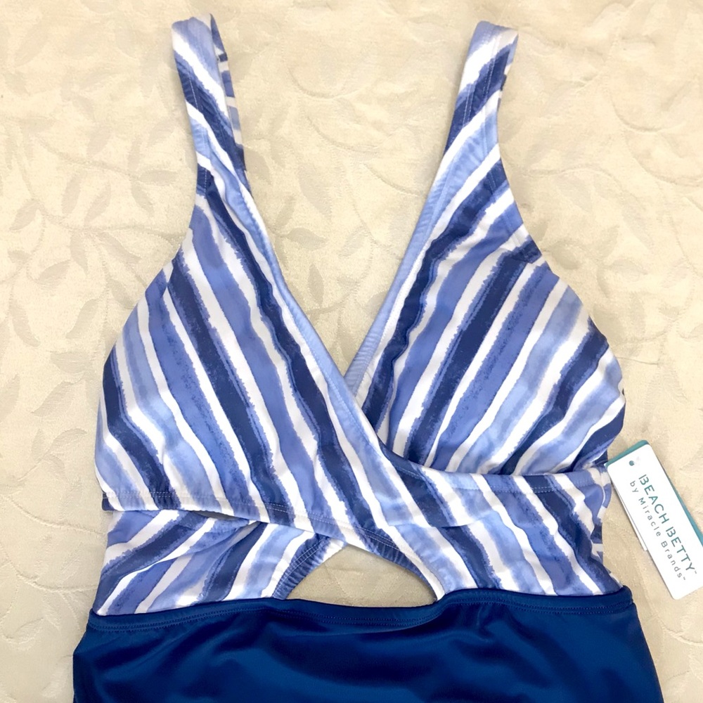 🆕 Beach Betty Womens Swimsuit One Piece Small Blue White Striped Keyhole NWT - Picture 2 of 10